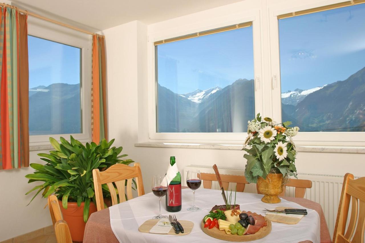 Jugend- Und Familienhotel Venedigerhof นอยเคียร์เชน อัม โกรสเวเนดิเกอร์ ภายนอก รูปภาพ